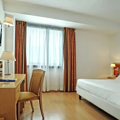 Idea 4* Rome